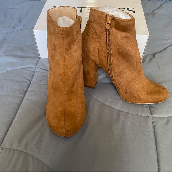 camel chunky heel ankle booties - Picture 4 of 4
